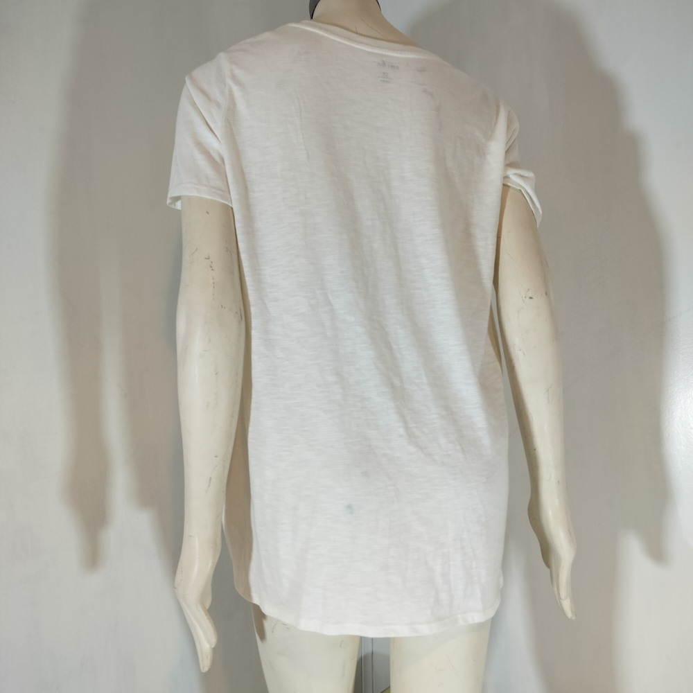 Just Be White Short Sleeve Tee